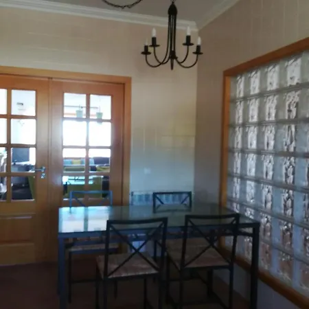 Praia Del Rey Poolview Sea Lägenhet *